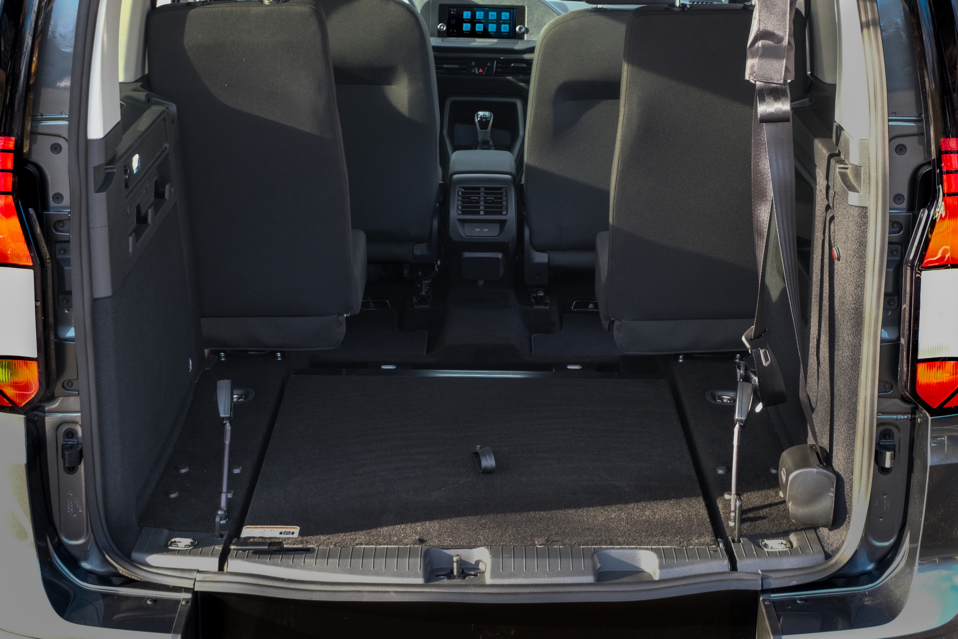 Rullestol tilpasset bil - VW Caddy 5 Quipd - Bilde 4